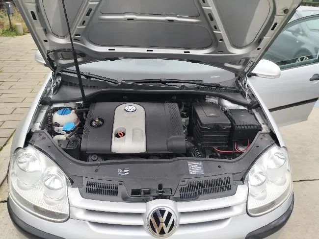 Volkswagen Golf  Image 14